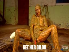 Trailer for Betty Loves Manure Auction